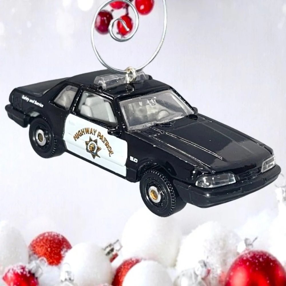RARE 1993 Ford Mustang Sheriff Police Highway Patrol Car Christmas Tree Ornament